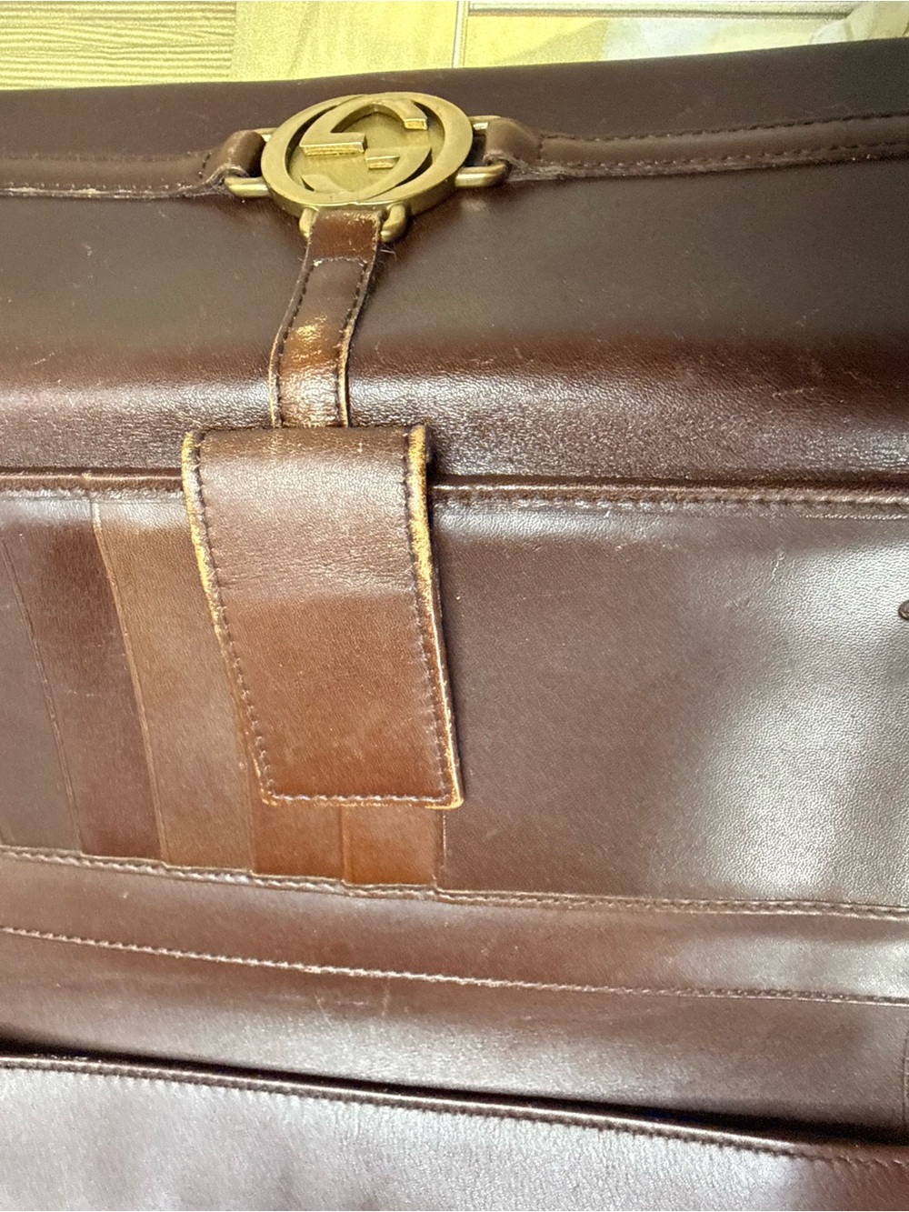 Vintage Gucci Dark Brown Leather Clutch with Gold GG Medallion - Picture 5 of 11